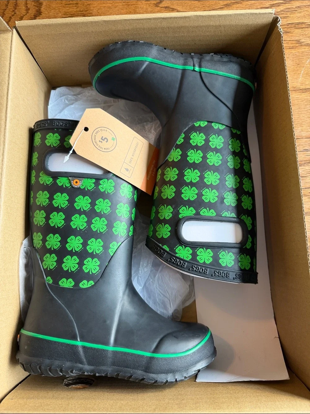 Bogs Kids Green Clover Print Black Rain Boots